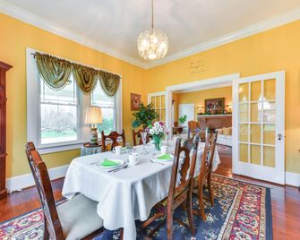 Elegant + Spacious Retreat ~ 18 Mi to Lake Norman! - Lincolnton