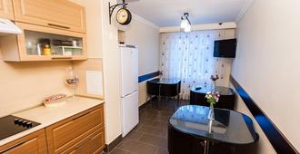 Mini-hotel Polyarny krug - Murmansk - Kitchen