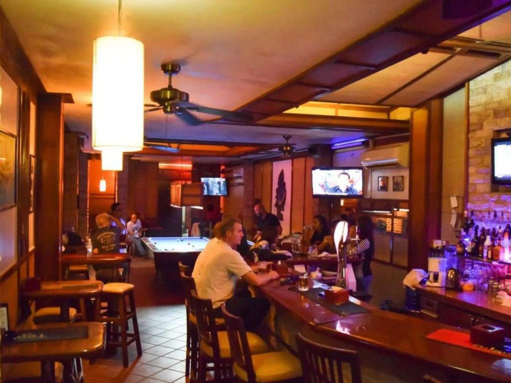 Bar Oz Riverside Guesthouse