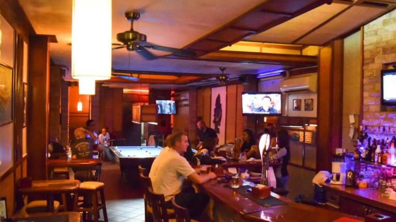 Bar Oz Riverside Guesthouse