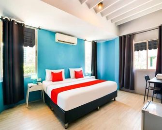 Sweet Pound Hotel - Pattaya - Schlafzimmer