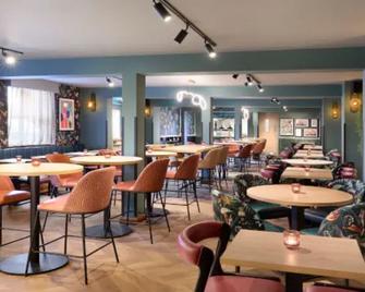 Premier Inn Barnsley (Dearne Valley) - Barnsley - Restaurant