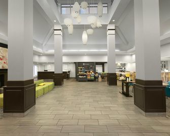 Hilton Garden Inn Raleigh Capital Blvd I-540 - Raleigh - Lobby