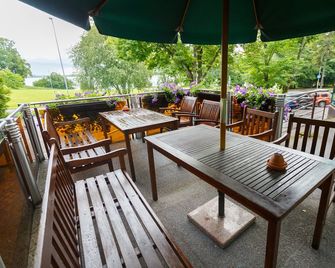 Rocca al Mare Hotel - Tallín - Patio