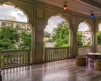 Krishna Palace - A Heritage Hotel - Jaipur - Balcony