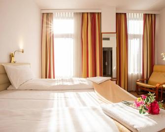 Hotel Dana 2 - Satu Mare - Habitación
