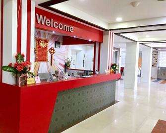 The One Hotel - Surat Thani - Front desk