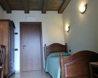 Agriturismo Cascina Del Peso - Leinì - Bedroom