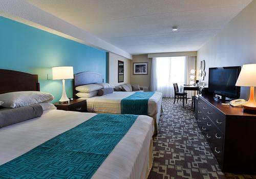 HOWARD JOHNSON PLAZA HOTEL BY WYNDHAM BY THE FALLS $58 ($̶8̶7̶) - Updated  2023 Prices & Reviews - Niagara Falls, Ontario