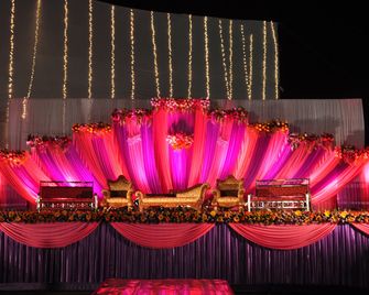 Hotel Sunrise N Resorts - Nagpur