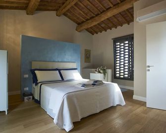Villa Vestra in Vinci holiday home - Vinci - Bedroom