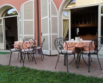 Hotel Sant'Andrea - Ravenna - Patio