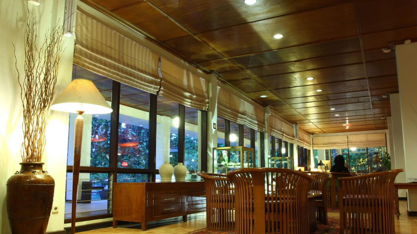 Mesra Business & Resort Hotel