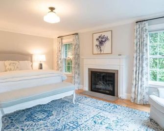 Margin Street Inn - Westerly - Bedroom