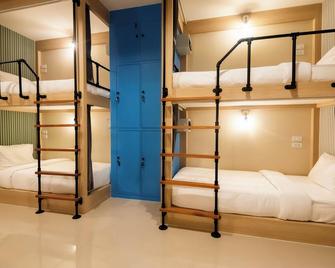 Kewalin hostel - Ko Phi Phi - Kamar Tidur