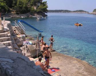 Apartments Korcula - Blato
