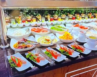 Tolip Olympic International City - New Cairo - Buffet