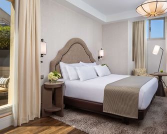NH Collection Madrid Paseo del Prado - מדריד - חדר שינה