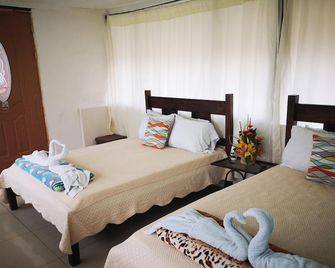 Hospedaje La Galerie, Villas Con Aire Acondicionado, Piscina Al Aire Libre, - Ciudad Cortés