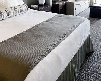 Cozy Copeland Studio + Pool + Patio + Parking - Oro-Medonte - Schlafzimmer