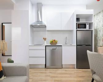 Dorm4You Arena - Valencia - Cocina