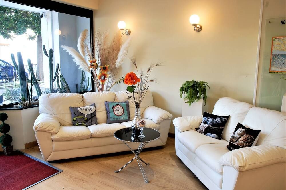 هوتل بروفينسا - فينتيميغليا - غرفة معيشة