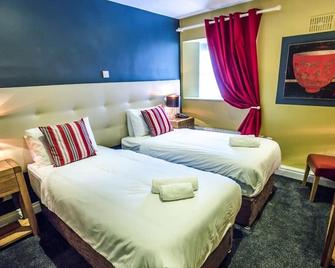 Mc Kevitts Village Hotel - Carlingford - Camera da letto