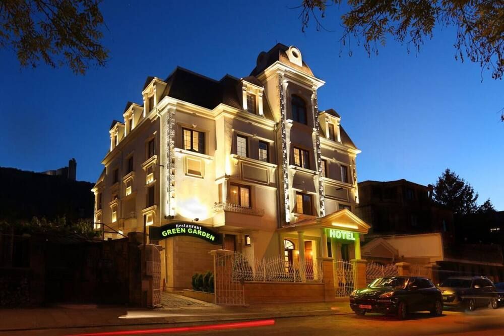 Hotel Green Garden