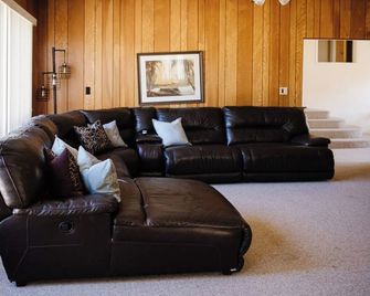 Beach House - Pismo Beach - Wohnzimmer