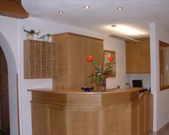 Gasthof Majestic - Bressanone - Recepcja