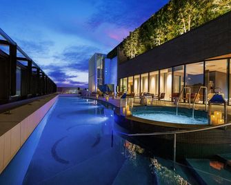 Miyako Hotel Hakata - Phu-ku-ô-ka - Bể bơi