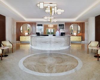 Marriott Executive Apartments Al Khobar - Al Khobar - Receptionist