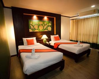 Chour Palace Hotel - Mae Sai - Habitación