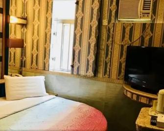 New Style Guest House - Hong Kong - Bedroom