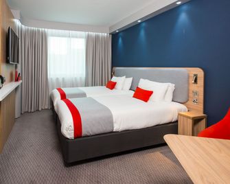 Holiday Inn Express Leeds City Centre - Armouries By IHG - לידס - חדר שינה