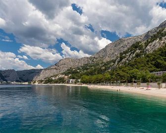 Tourist Settlement Brzet - Omiš