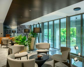 Leon Hotel & Lounge - בודפשט - טרקלין