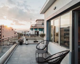Ela Five Residences - Atenas - Balcón