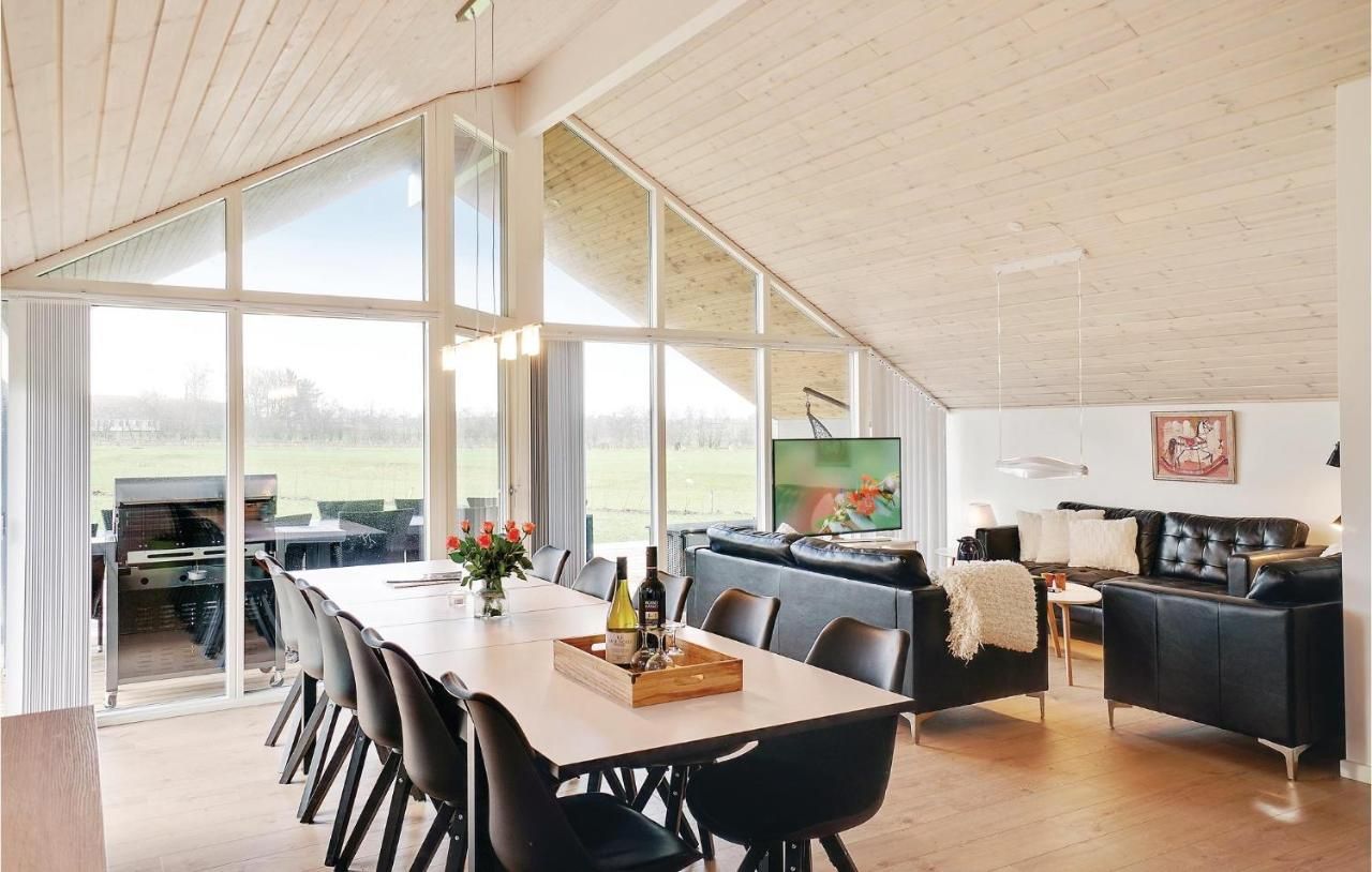 Four-Bedroom Holiday Home In Odder – Odder