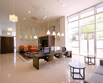 Hotel Inside Numazu Inter - Numazu - Lobby
