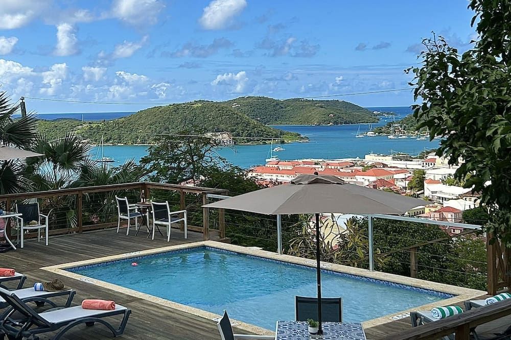 The Green Iguana Hotel - Saint Thomas Island