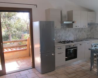 Nice Apartment Near The Sea - Olbia - Kitchen