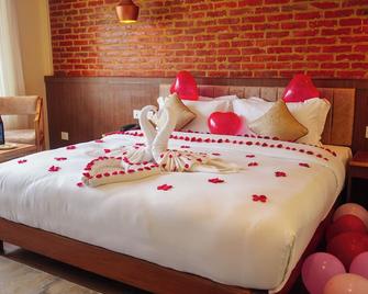 Temple Himalaya Hotel & Spa - Pokhara - Camera da letto