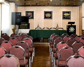 Americana Hotel - Cochabamba - Meetingraum