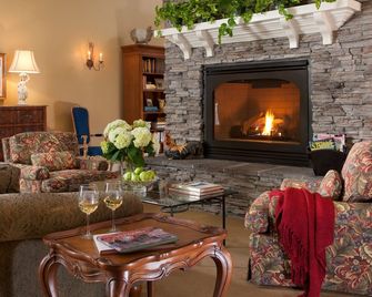 Stone Hill Inn - Stowe - Lounge