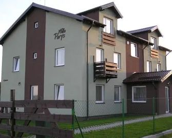 Willa Parys - Владиславово - Будівля