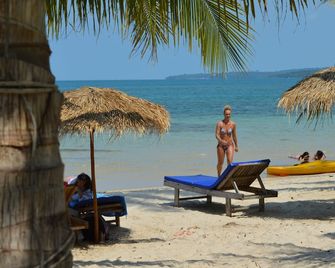 Palm Beach Bungalow Resort - Koh Rong - Playa