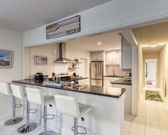 Entire Beach House On Ocean Blvd Fort Lauderdale! - Fort Lauderdale - Cocina