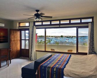 Galeodan Pompano Suite - Puerto Baquerizo Moreno - Bedroom