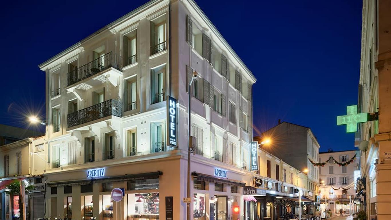 Hotel des Congrès et Festivals